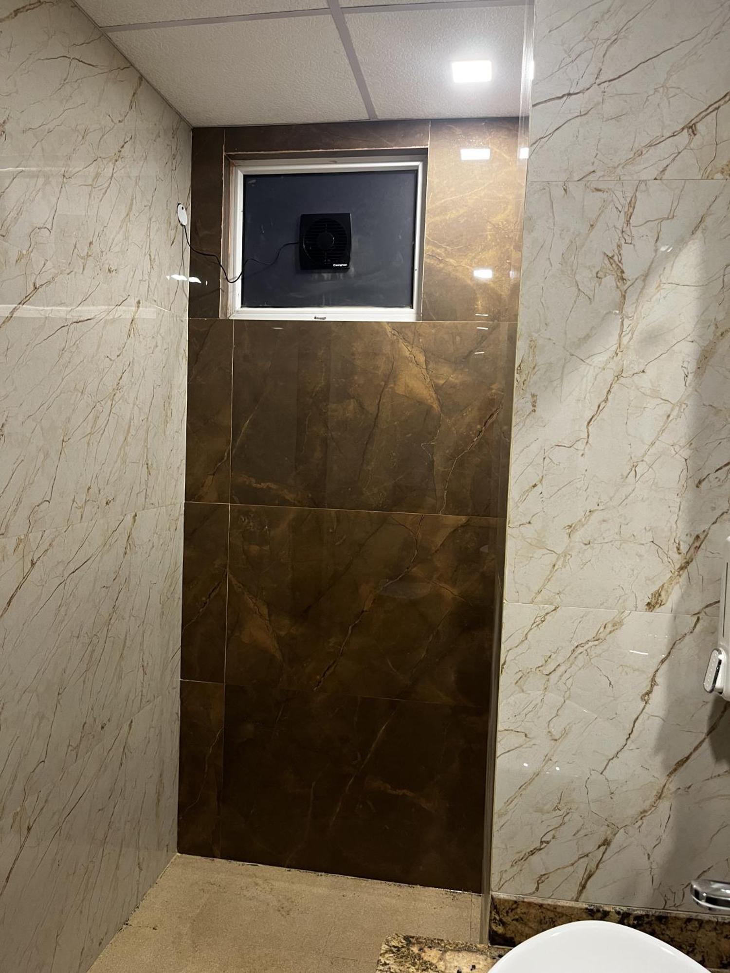Roomquet Comfort Inn Аллахабад Екстер'єр фото